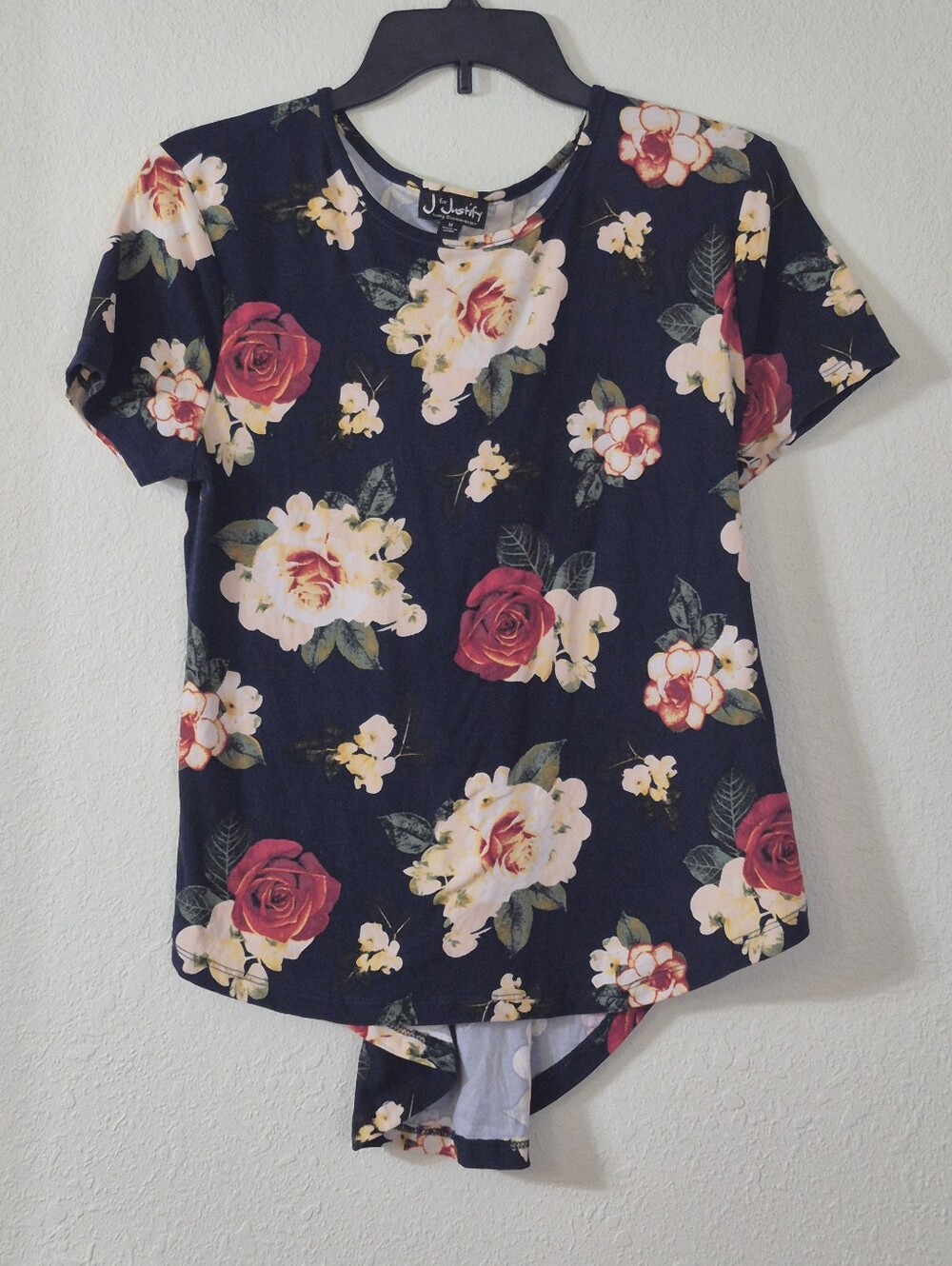 J for Justify Navy Floral Crewneck Short Sleeve Top
